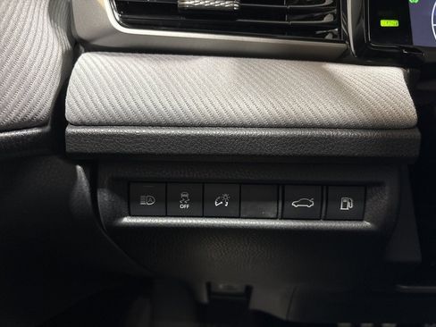 New 2026 Toyota Camry SE image 16