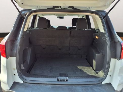 Used 2019 Ford Escape SE FWD image 21