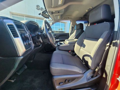 Used 2018 Chevrolet Silverado 1500 LT w/ All Star Edition image 23