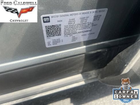 Used 2024 Chevrolet Blazer EV LT AWD/4WD image 37