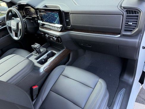 New 2026 GMC Sierra 1500 Elevation w/ Elevation Premium Package image 17