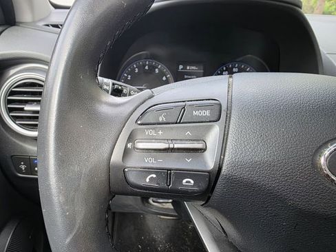 Used 2020 Hyundai Kona SEL Plus image 25