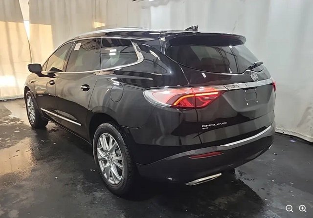 Used 2024 Buick Enclave Essence w/ Experience Buick Package AWD/4WD image 5