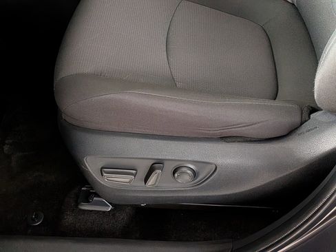 Certified 2025 Toyota RAV4 XLE AWD/4WD image 12