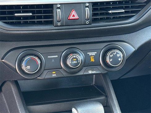 Used 2023 Kia Forte LXS image 21