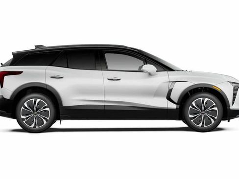 New 2025 Chevrolet Blazer EV LT image 4