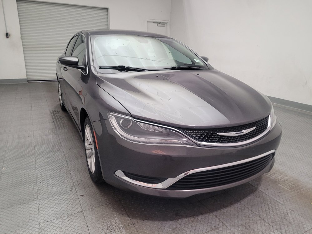 Used 2015 Chrysler 200 Limited FWD image 14