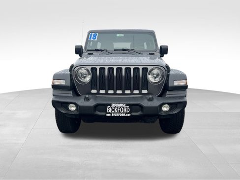 Used 2018 Jeep Wrangler Unlimited Sport S image 2
