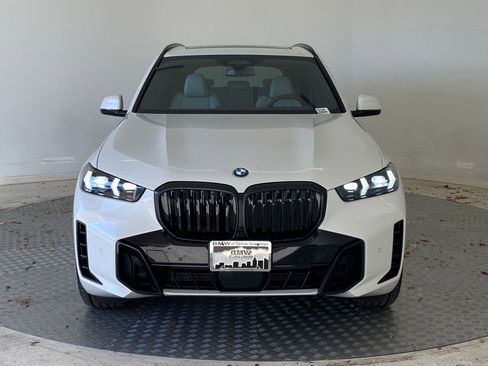 New 2026 BMW X5 xDrive40i w/ M Sport Package image 5