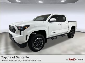 Used 2025 Toyota Tacoma TRD Sport video 1