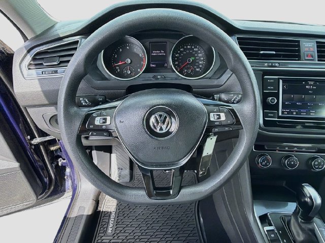 Used 2021 Volkswagen Tiguan S FWD image 11