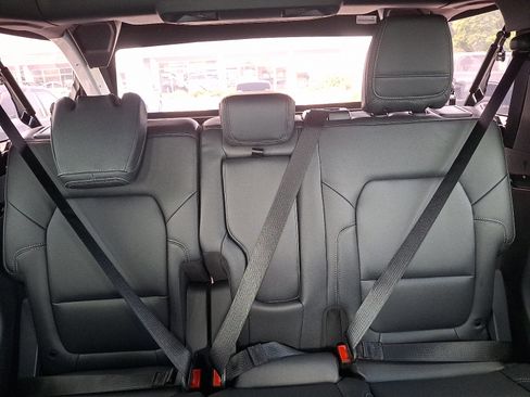 New 2025 Ford Bronco Big Bend w/ Black Diamond Package image 13