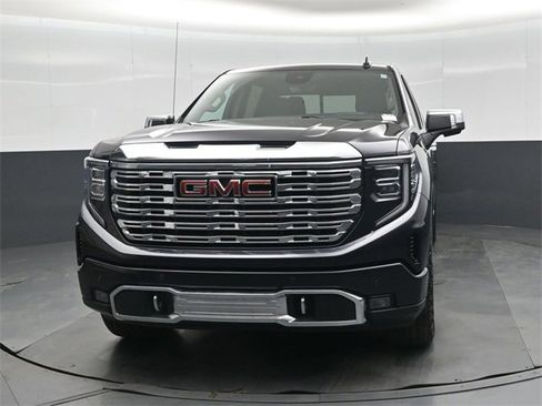 Used 2023 GMC Sierra 1500 Denali w/ Technology Package image 8