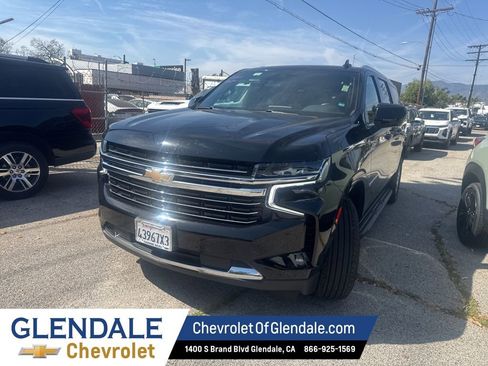 Used 2024 Chevrolet Suburban LT image 11
