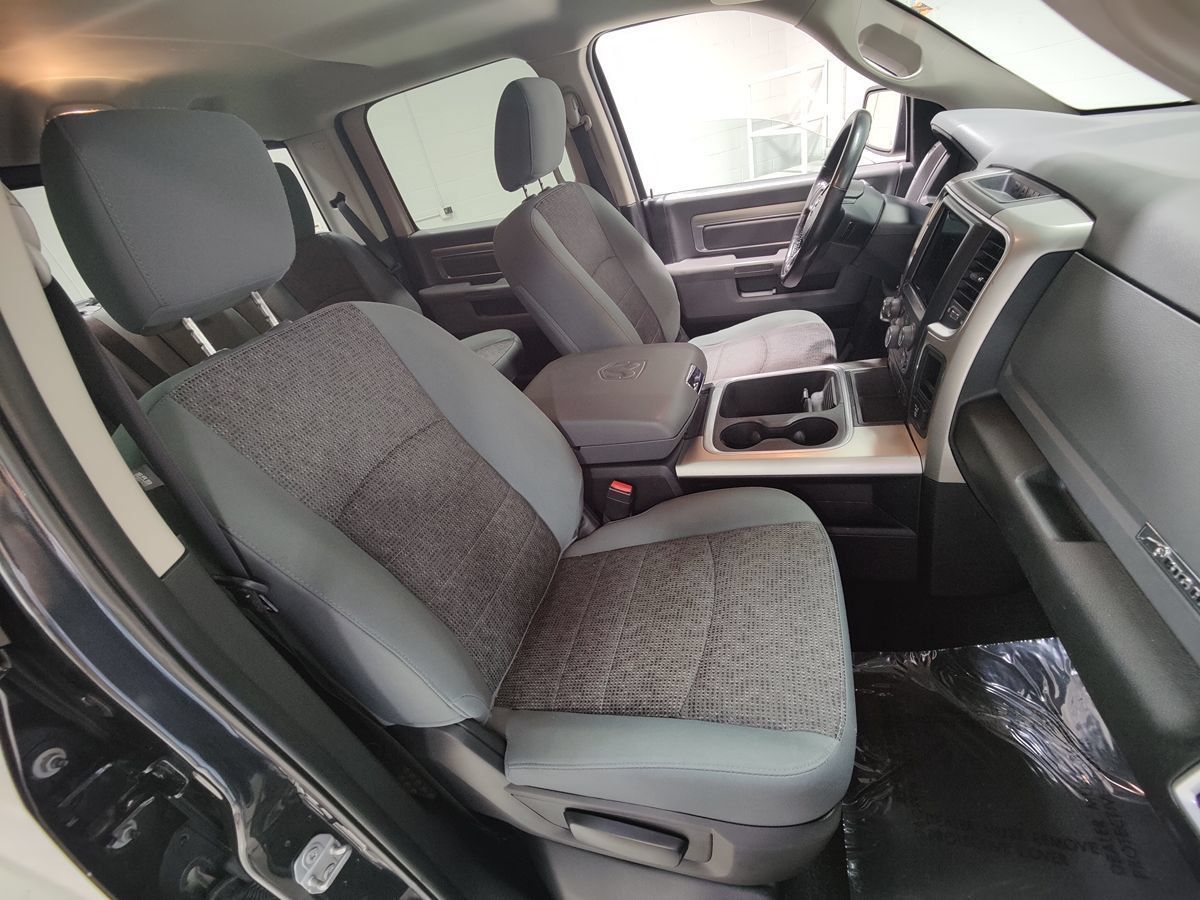 Used 2018 RAM 1500 Big Horn AWD/4WD image 18