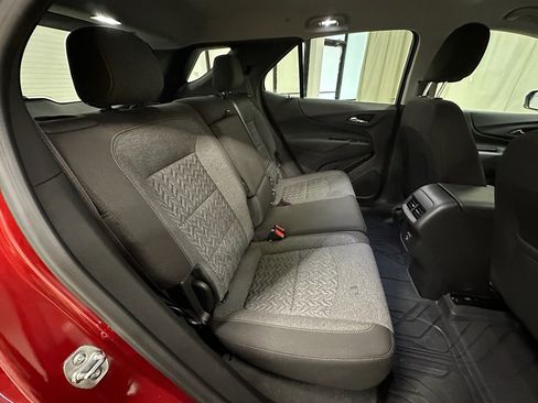 Certified 2024 Chevrolet Equinox LT w/ LPO, Floor Liner Package image 20