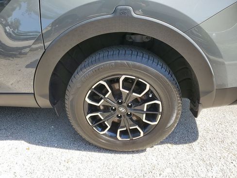 Used 2022 Hyundai Santa Cruz SEL w/ Activity Package FWD image 8
