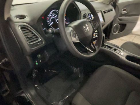 Used 2022 Honda HR-V EX image 31