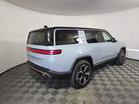 Used 2024 Rivian R1S Adventure AWD/4WD image 5