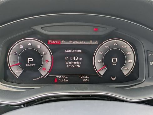 Used 2025 Audi Q7 3.0T Premium Plus AWD/4WD image 13