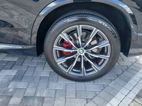 Used 2024 BMW X5 sDrive40i w/ M Sport Package RWD image 14
