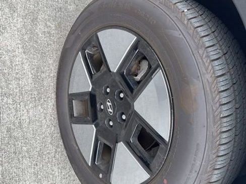 Used 2025 Hyundai Santa Fe SEL image 19