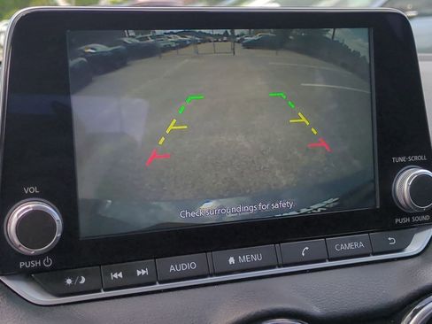Used 2024 Nissan Sentra SR FWD image 24