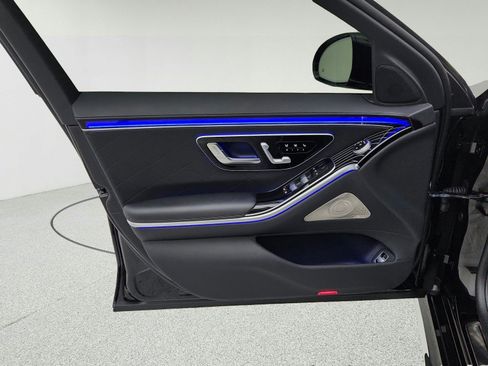 Certified 2026 Mercedes-Benz S 580 4MATIC Sedan image 30