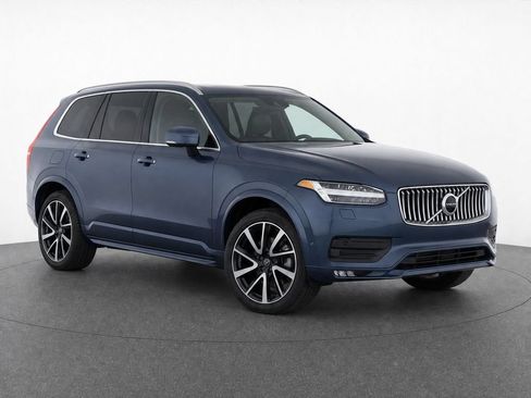 Used 2022 Volvo XC90 T6 Momentum w/ Advanced Package AWD/4WD image 3
