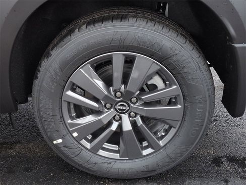 New 2025 Nissan Pathfinder SV image 21