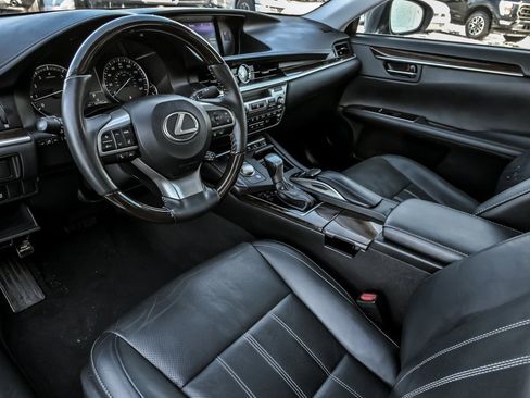 Used 2018 Lexus ES 350 image 13
