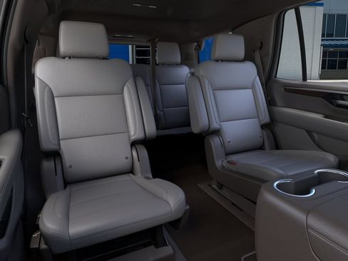 New 2026 Chevrolet Tahoe LT w/ Comfort Package RWD image 17