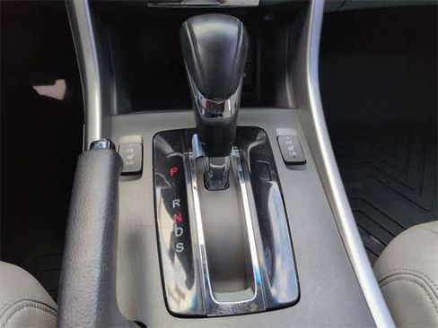 Used 2013 Honda Accord EX-L image 34