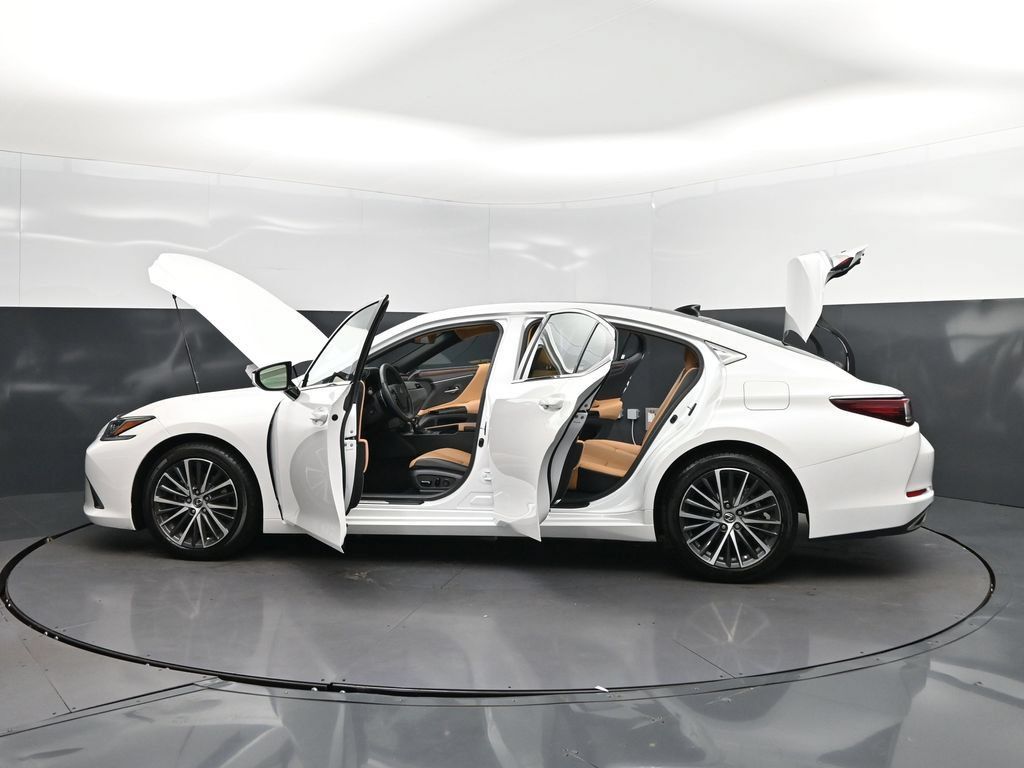 Certified 2024 Lexus ES 350 w/ Premium Package FWD image 46