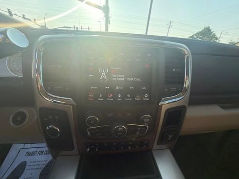 Used 2018 RAM 2500 Laramie w/ Off Road Package AWD/4WD image 15