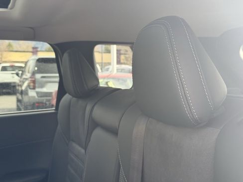 Used 2025 Mitsubishi Outlander SE image 26