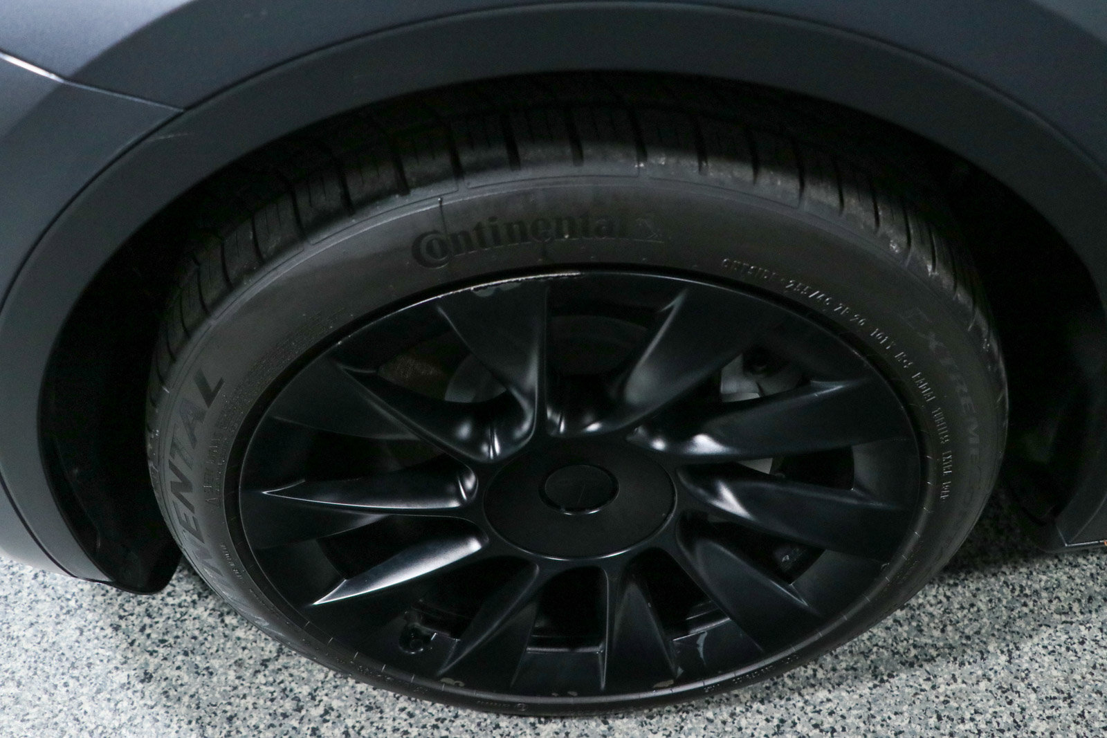 Used 2023 Tesla Model Y Long Range AWD/4WD image 11