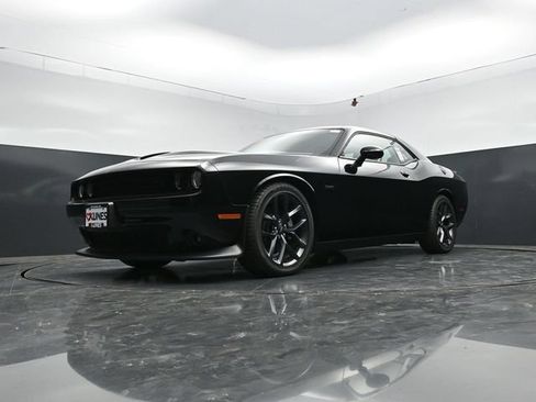 Used 2023 Dodge Challenger R/T w/ Plus Package RWD image 57