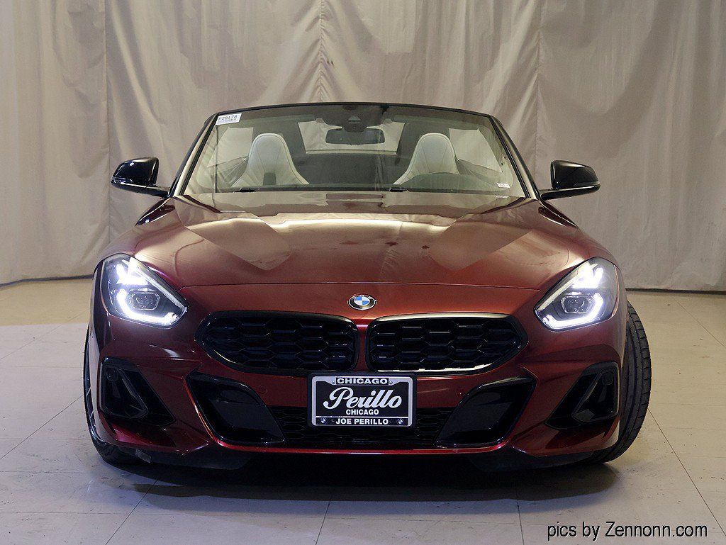 Used 2024 BMW Z4 M40i w/ Premium Package RWD image 5