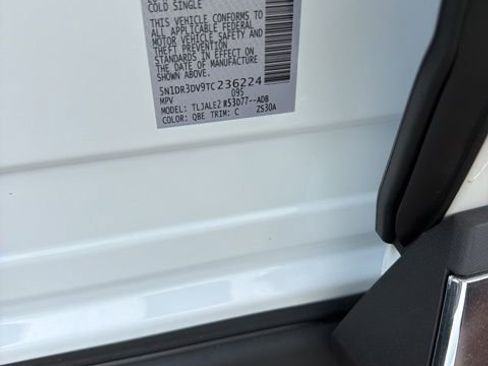 New 2026 Nissan Pathfinder Platinum image 25