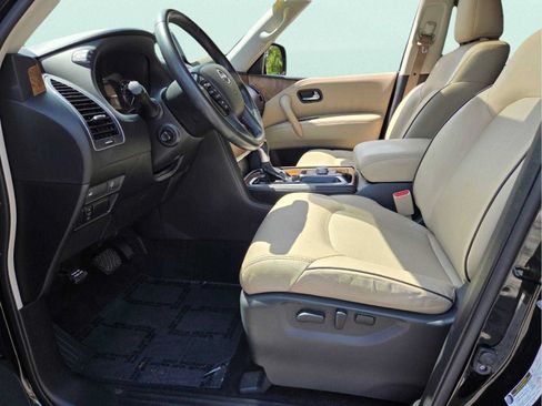 Used 2021 Nissan Armada SL w/ Captain's Chairs Package AWD/4WD image 10