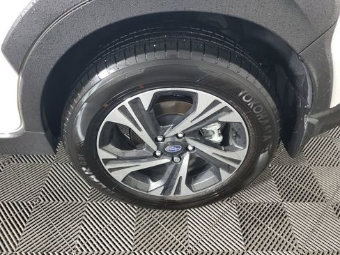 Used 2025 Subaru Crosstrek 2.0i Premium w/ Crosstrek Mirror Package image 29