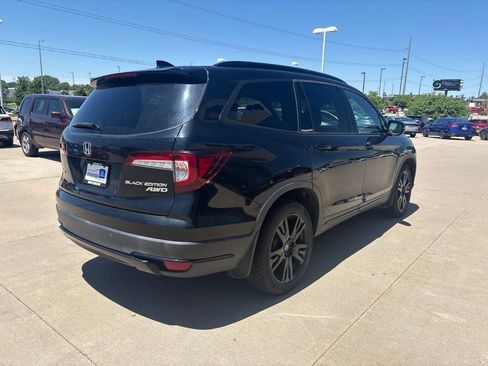 Certified 2021 Honda Pilot Black Edition image 5