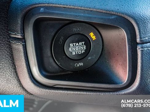 Used 2025 Jeep Wrangler Unlimited Sahara AWD/4WD image 48