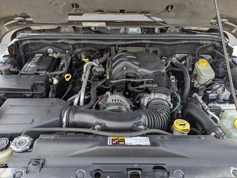 Used 2014 Jeep Wrangler Unlimited Sahara w/ Connectivity Group image 21