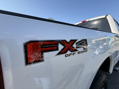 Used 2017 Ford F250 Lariat w/ Lariat Ultimate Package image 53