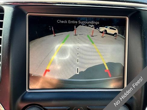 Used 2015 Jeep Grand Cherokee Limited AWD/4WD image 18