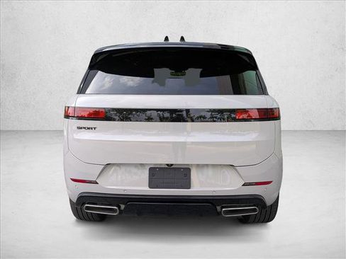 New 2026 Land Rover Range Rover Sport Dynamic SE AWD/4WD image 7