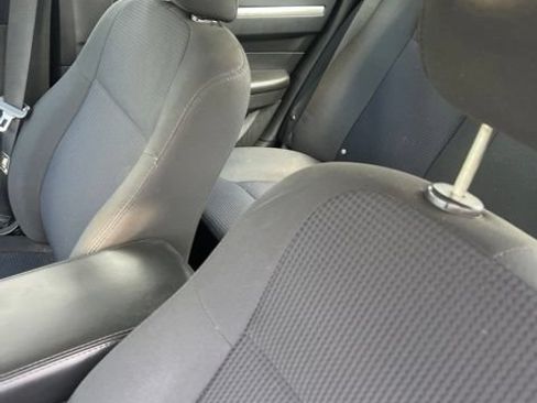 Used 2010 Dodge Charger AWD image 11