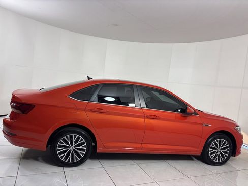 Used 2019 Volkswagen Jetta SEL FWD image 6